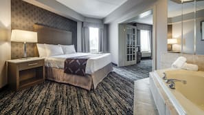 Premium bedding, down duvet, in-room safe, desk