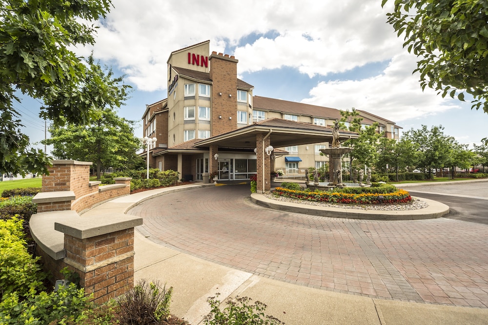 Monte Carlo Inn - Brampton Suites in Toronto | Expedia