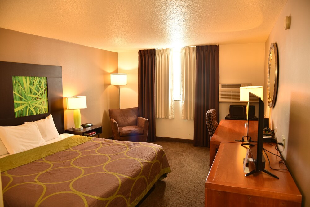 Room, Super 8 by Wyndham Rapid City Rushmore Rd