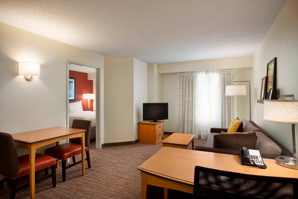 Residence Inn by Marriott Detroit Novi