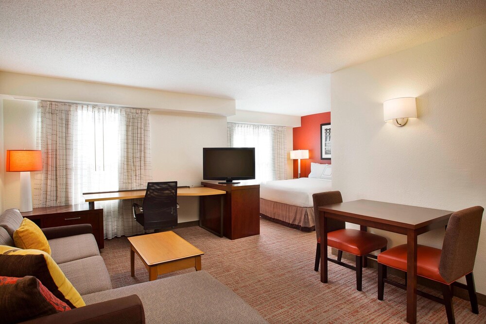 Residence Inn by Marriott Detroit Novi