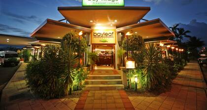 Bay Village Tropical Retreat & Apartments