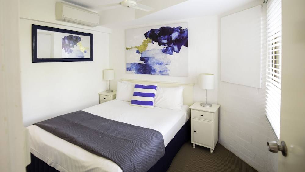 Ocean Breeze Resort