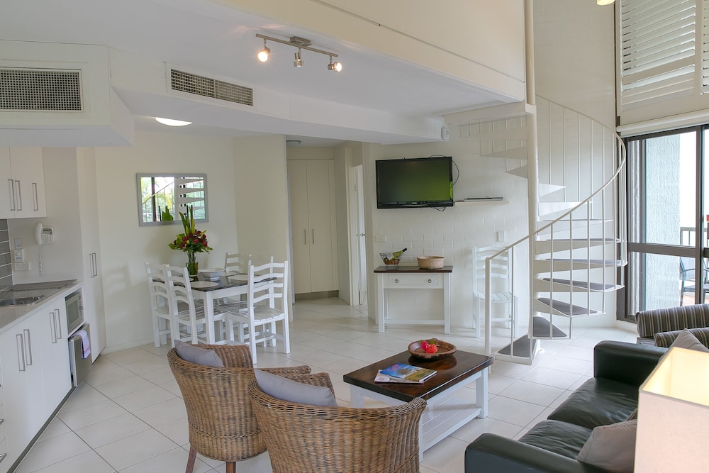 Ocean Breeze Resort