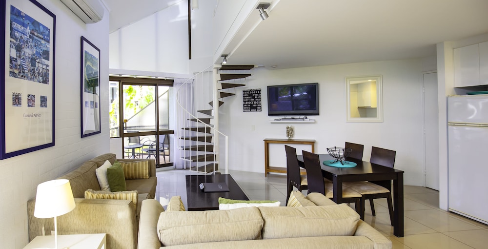 Ocean Breeze Resort