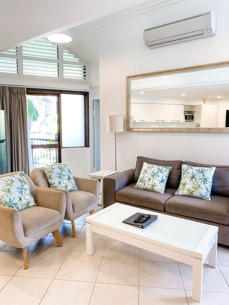 Ocean Breeze Resort