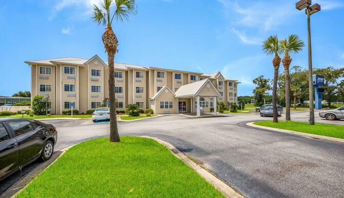 Americas Best Value Inn Suites Brunswick In Brunswick Ga Expedia Americas Best Value Inn Suites Brunswick In Brunswick Ga Expedia