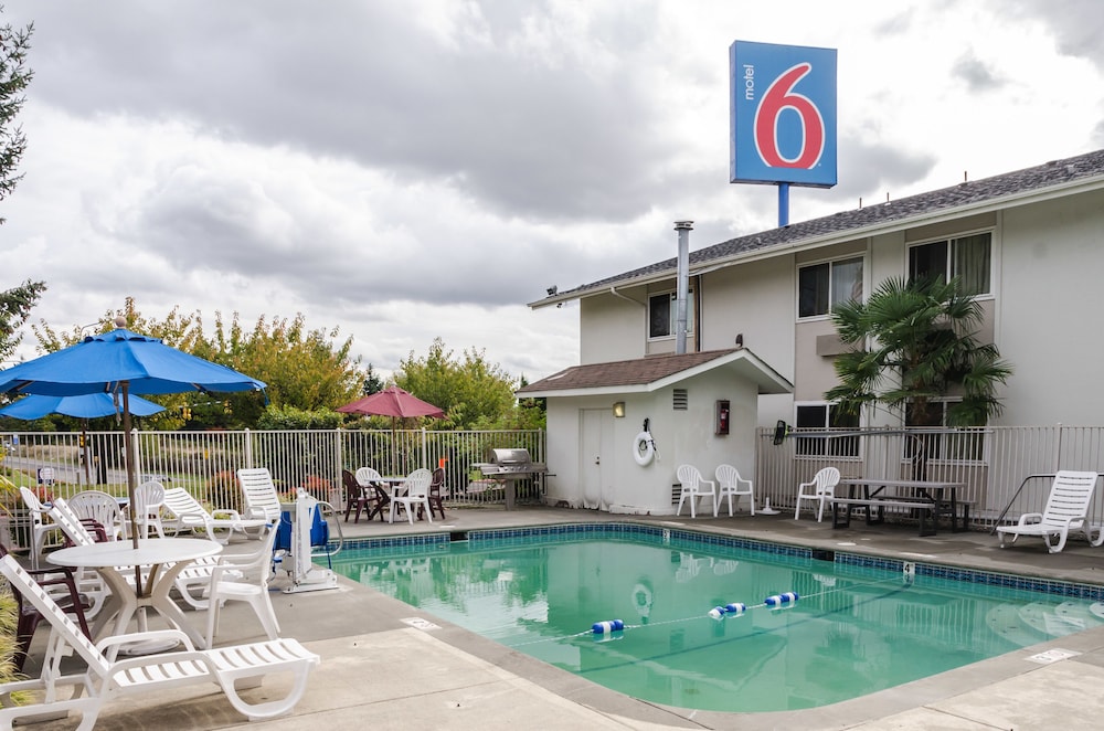 Motel 6 Seattle, WA - Sea-Tac Airport South