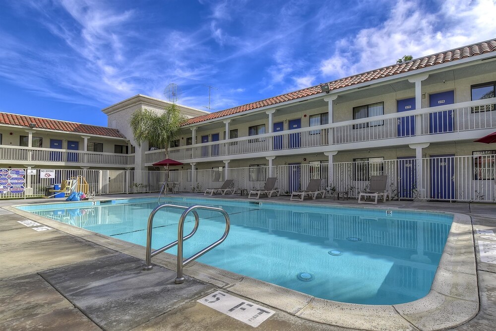 Pool, Motel 6 Carlsbad, CA Beach