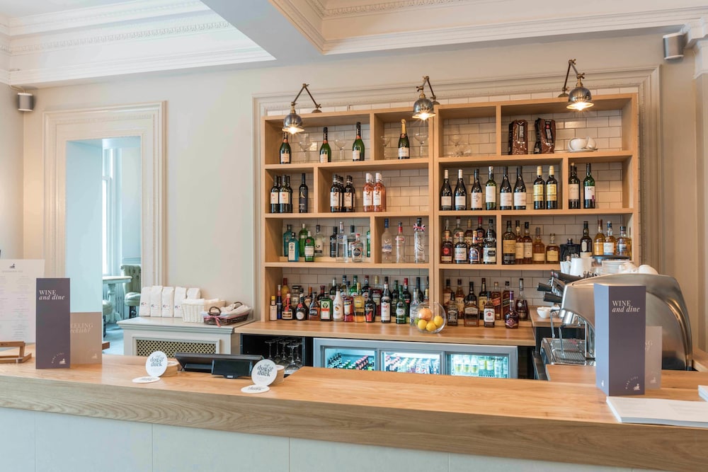 Bar (on property), Hotel St George, Harrogate