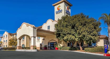 Comfort Inn & Suites Murrieta Temecula Wine Country