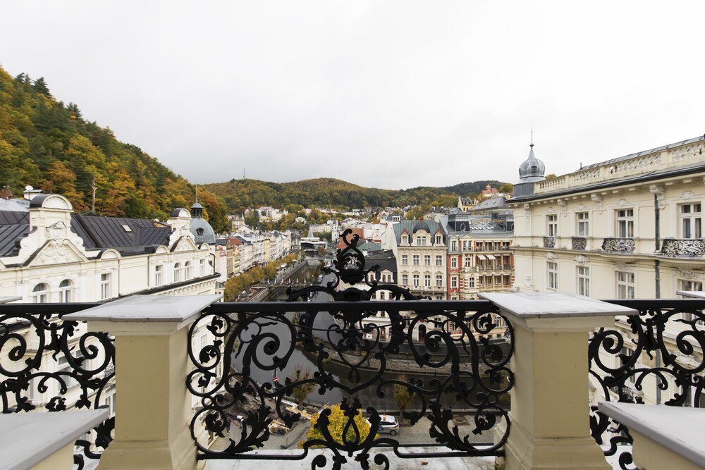 Grandhotel Pupp In Karlovy Vary Cheap Hotel Deals Rates