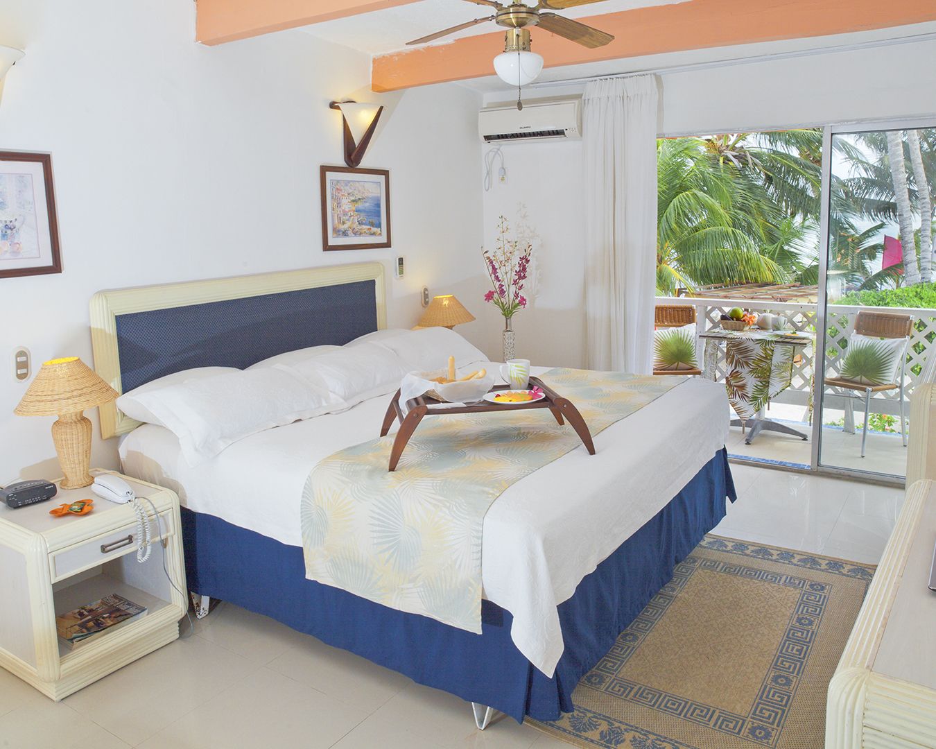 Hotel Cocoplum Beach in San Andrés, Colombia