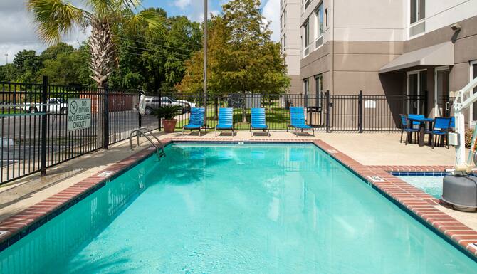 Hilton Garden Inn Baton Rouge Airport In Baton Rouge La Expedia