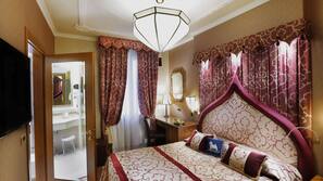 Hypo-allergenic bedding, down duvet, minibar, in-room safe