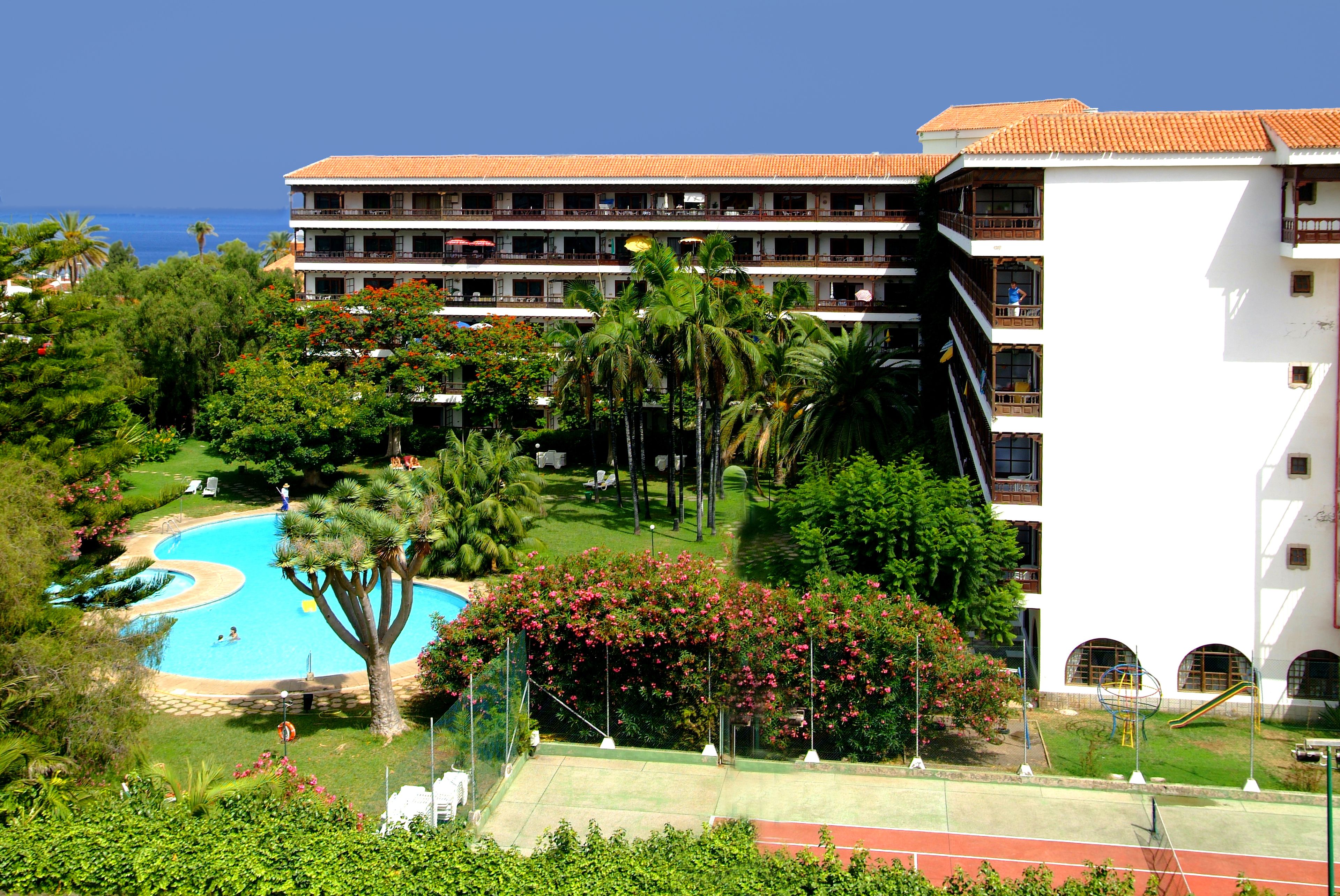 Apartamentos Teide Mar in Puerto de la Cruz, Spain
