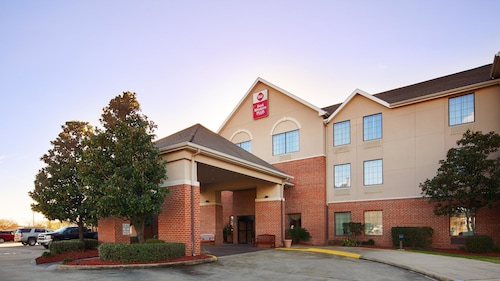 Sulphur Hotels From 55 Hotel Deals Travelocity Best Western Plus Executive Hotel Suites