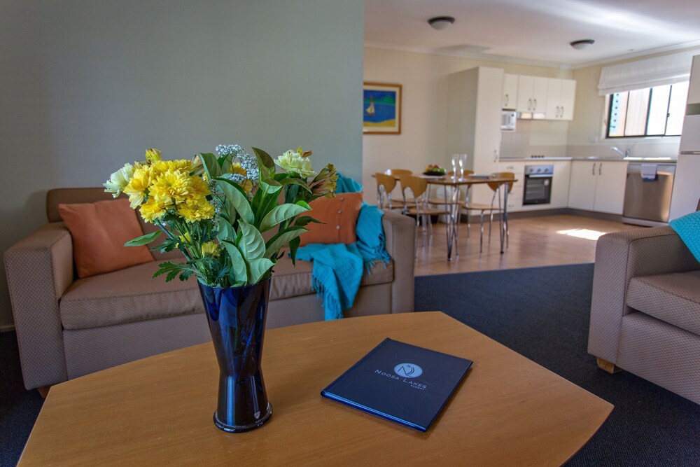 Noosa Lakes Resort