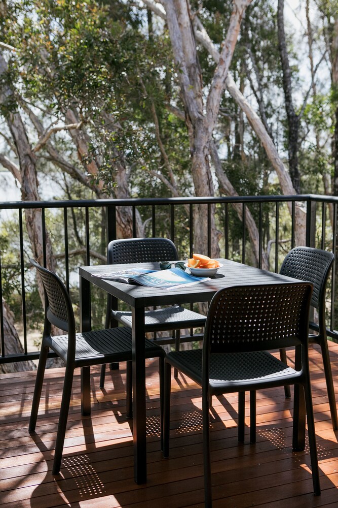 Noosa Lakes Resort