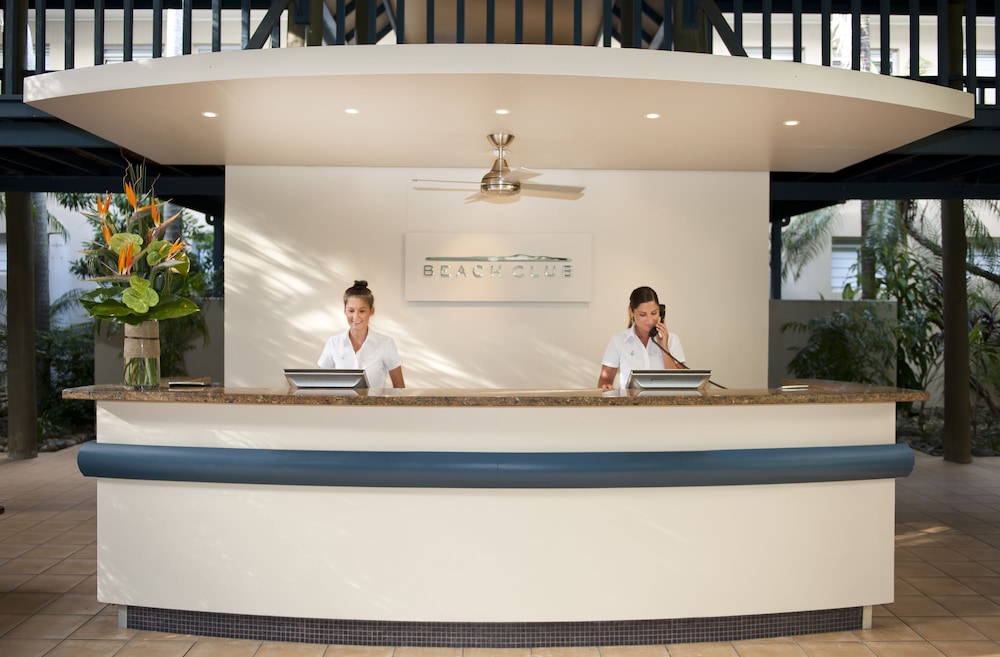 Beach Club Hamilton Island Aus Best Price Guarantee Lastminute