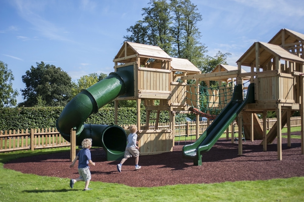 Children's play area - outdoor, Four Seasons Hotel Hampshire