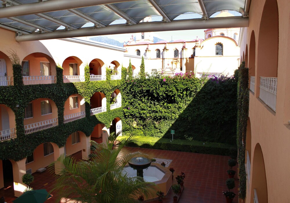 Courtyard, Hotel Misión Orizaba