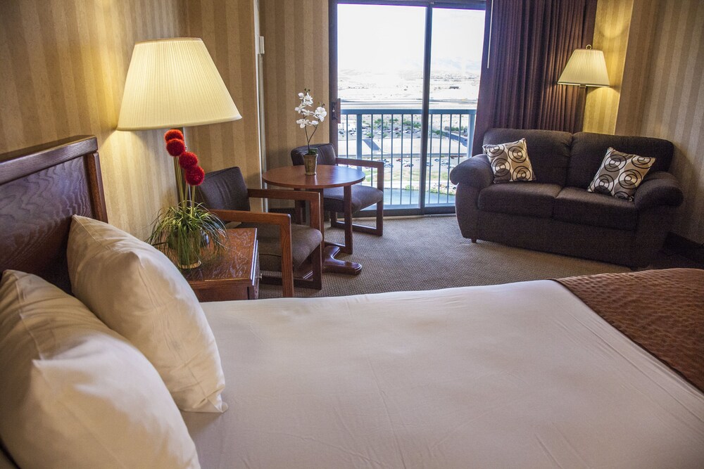 Riverside resort hotel casino reviews