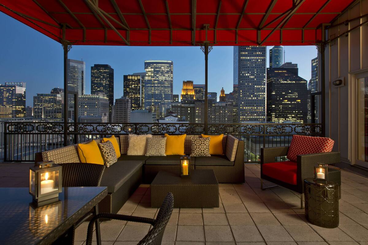 Hotel Icon Autograph Collection By Marriott In Houston Tx Expedia