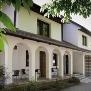 2 stjerner hotell Ochojno, Krakow: Se vår guide over Ochojno De mest populære Ochojno Villaer og ferieboliger | Airbnb®