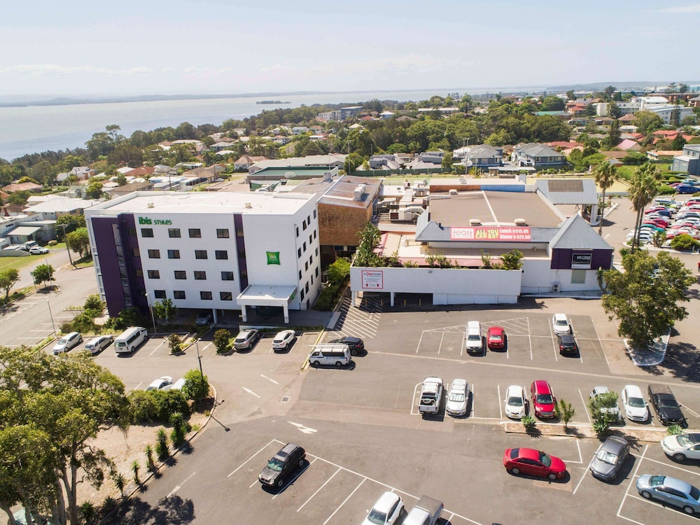 ibis Styles The Entrance