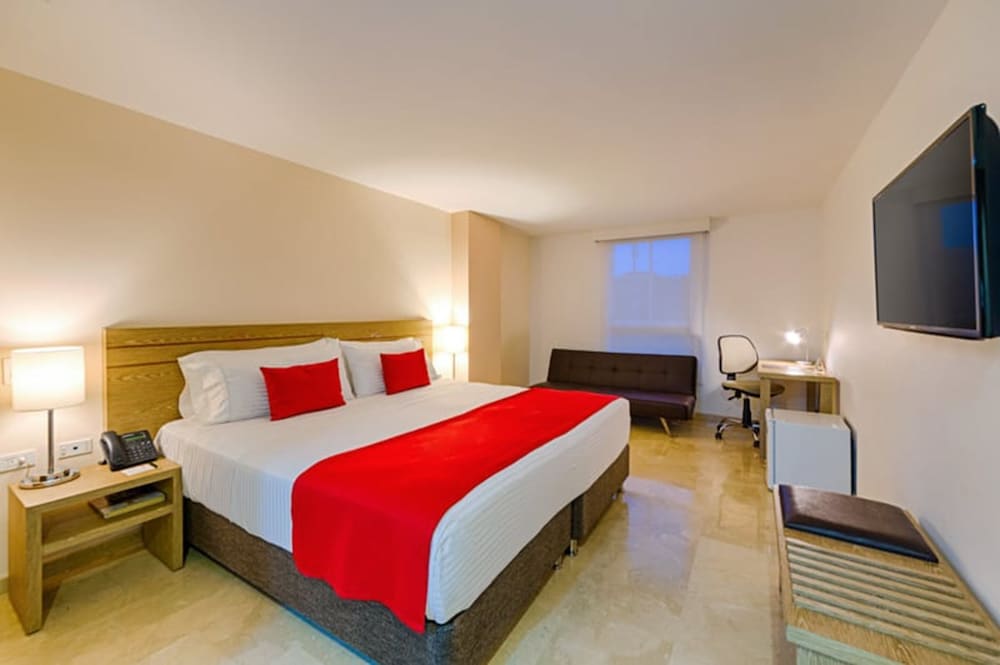 hotel ms ciudad jardin plus in cali