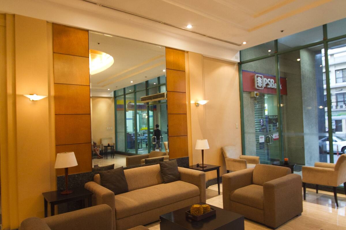 Manila Condo Home At Robinsons Place Residences In Manila Expedia