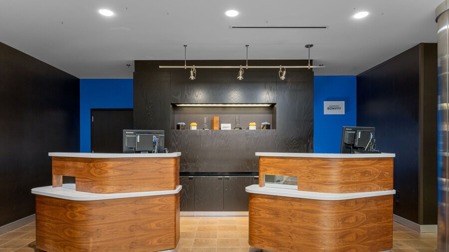 Courtyard by Marriott Asheville Airport
