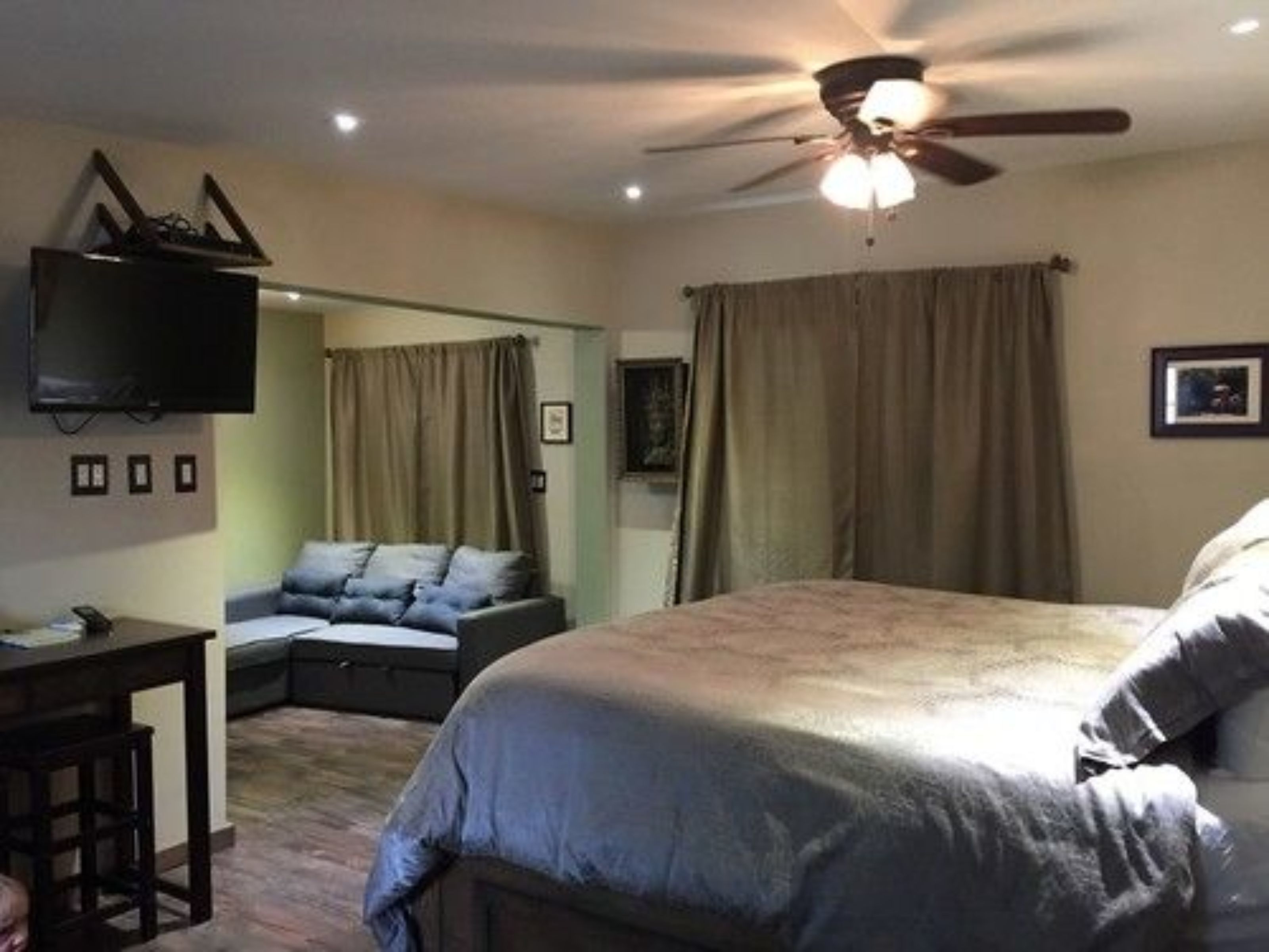 Cliff House Lodge Bed And Breakfast In Denver Co Expedia