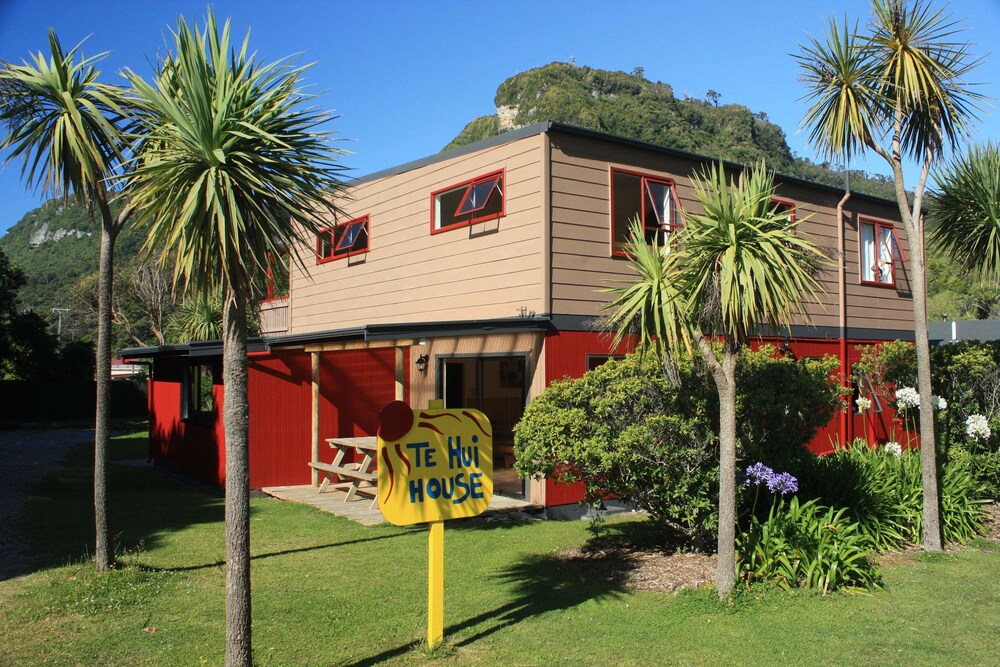 Te Hui House in Punakaiki, New Zealand