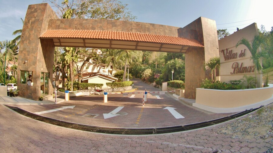 Villa del Palmar Manzanillo with Beach Club