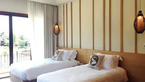 Minibar, in-room safe, desk, blackout curtains
