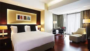 1 bedroom, premium bedding, down duvet, minibar