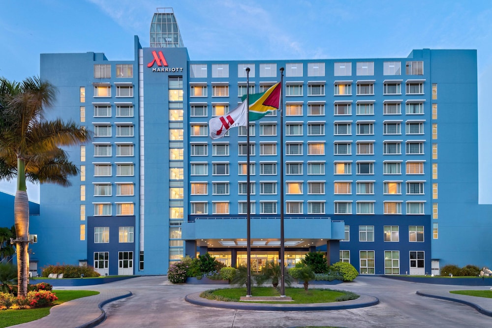 4 Star Hotels