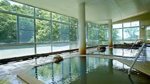 室內水療浴池