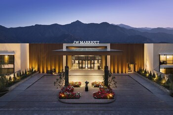 Jw Marriott Mussoorie Walnut Grove Resort Spa Mussoorie 312 Room Prices Reviews Travelocity
