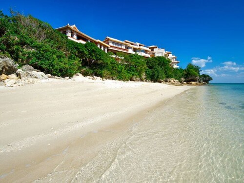 沖縄本島南部でおすすめのビーチ周辺のホテル エクスペディア