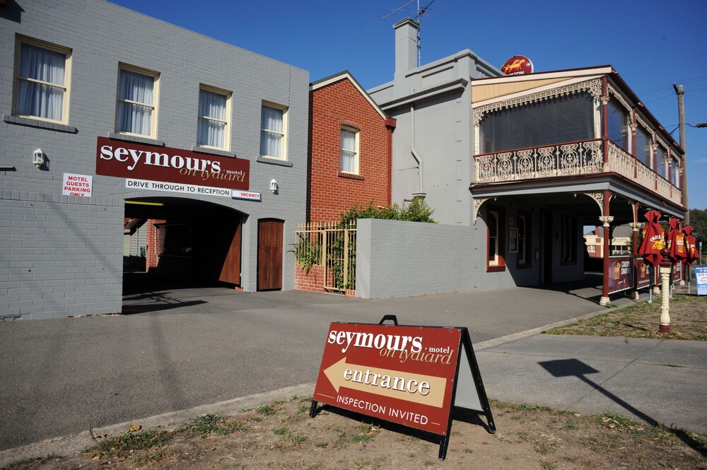 Seymours on Lydiard