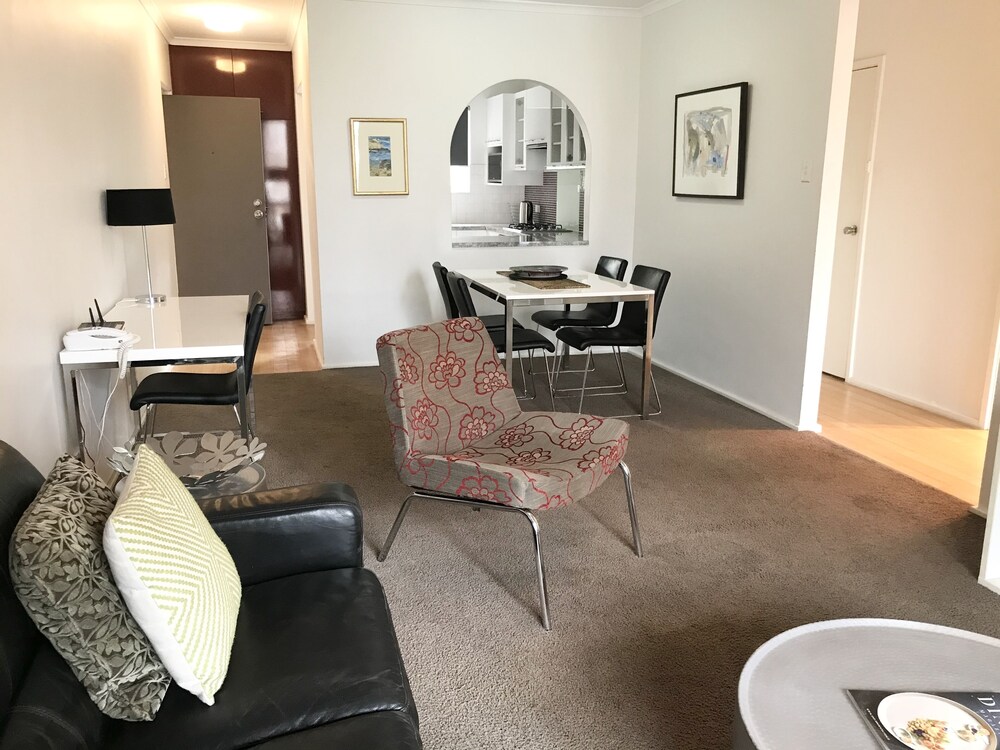 Adelaide Dresscircle Apartments - Archer Street
