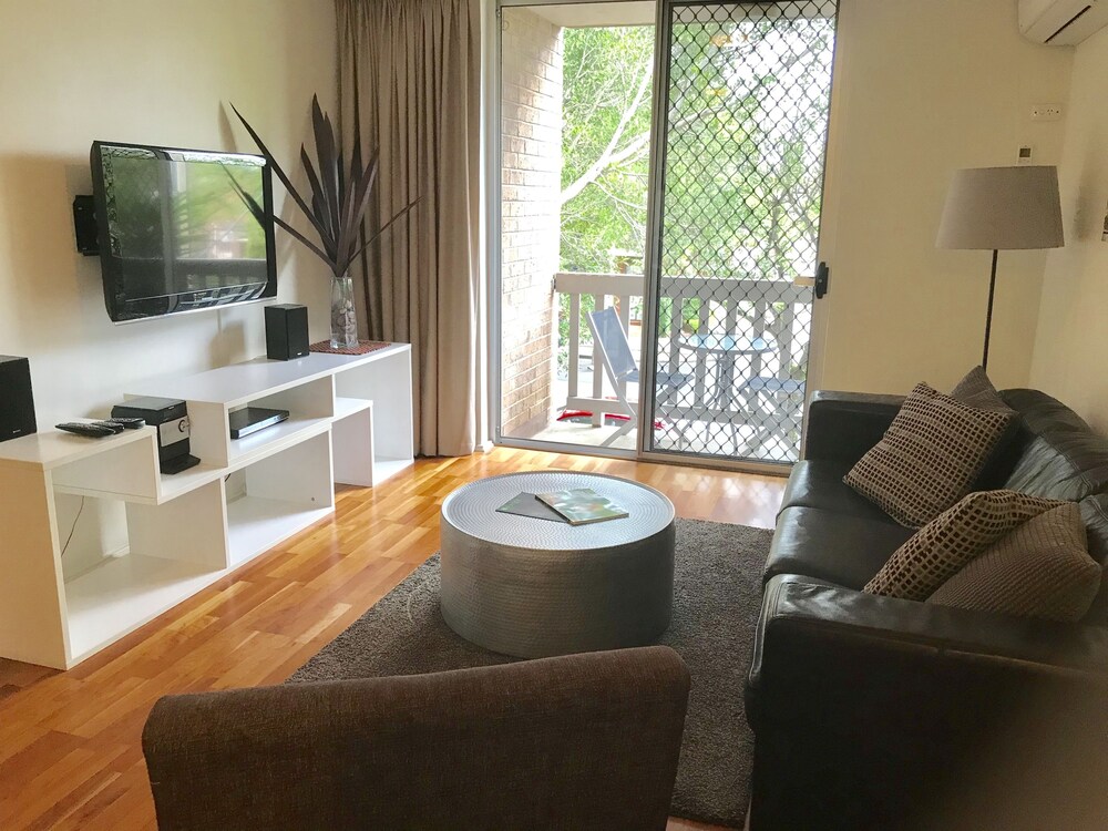 Adelaide Dresscircle Apartments - Archer Street