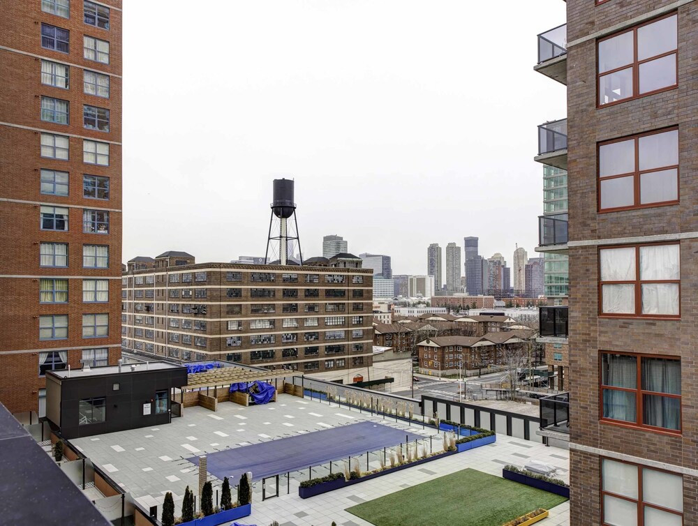 Jersey City Lofts in Soho West Reviews, Photos & Rates