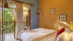 Individually furnished, free WiFi, bed sheets