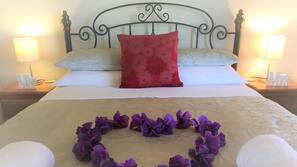 1 bedroom, premium bedding, individually furnished, blackout drapes
