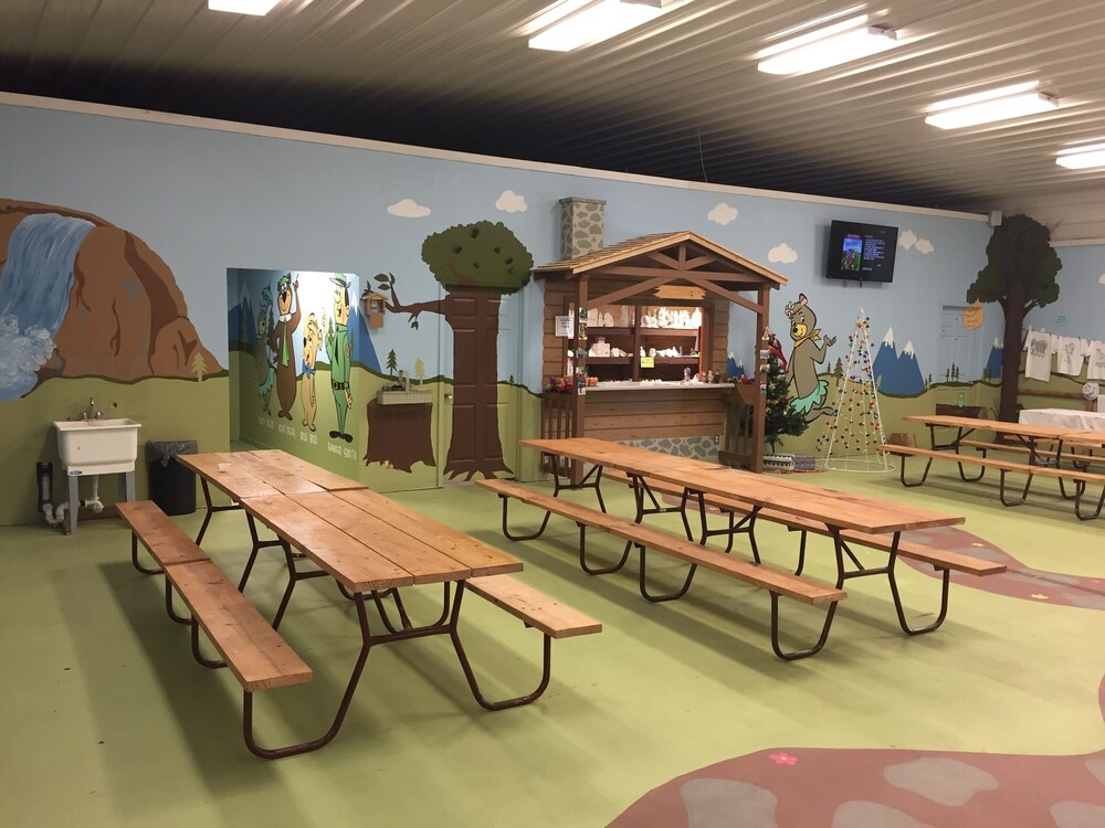 O'Connell's RV Campground in Amboy Best Rates & Deals on Orbitz