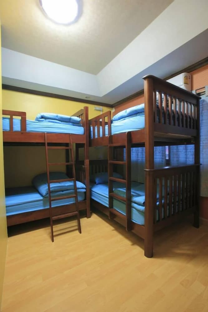 Baan Smile Hostel in Chaweng, Thailand